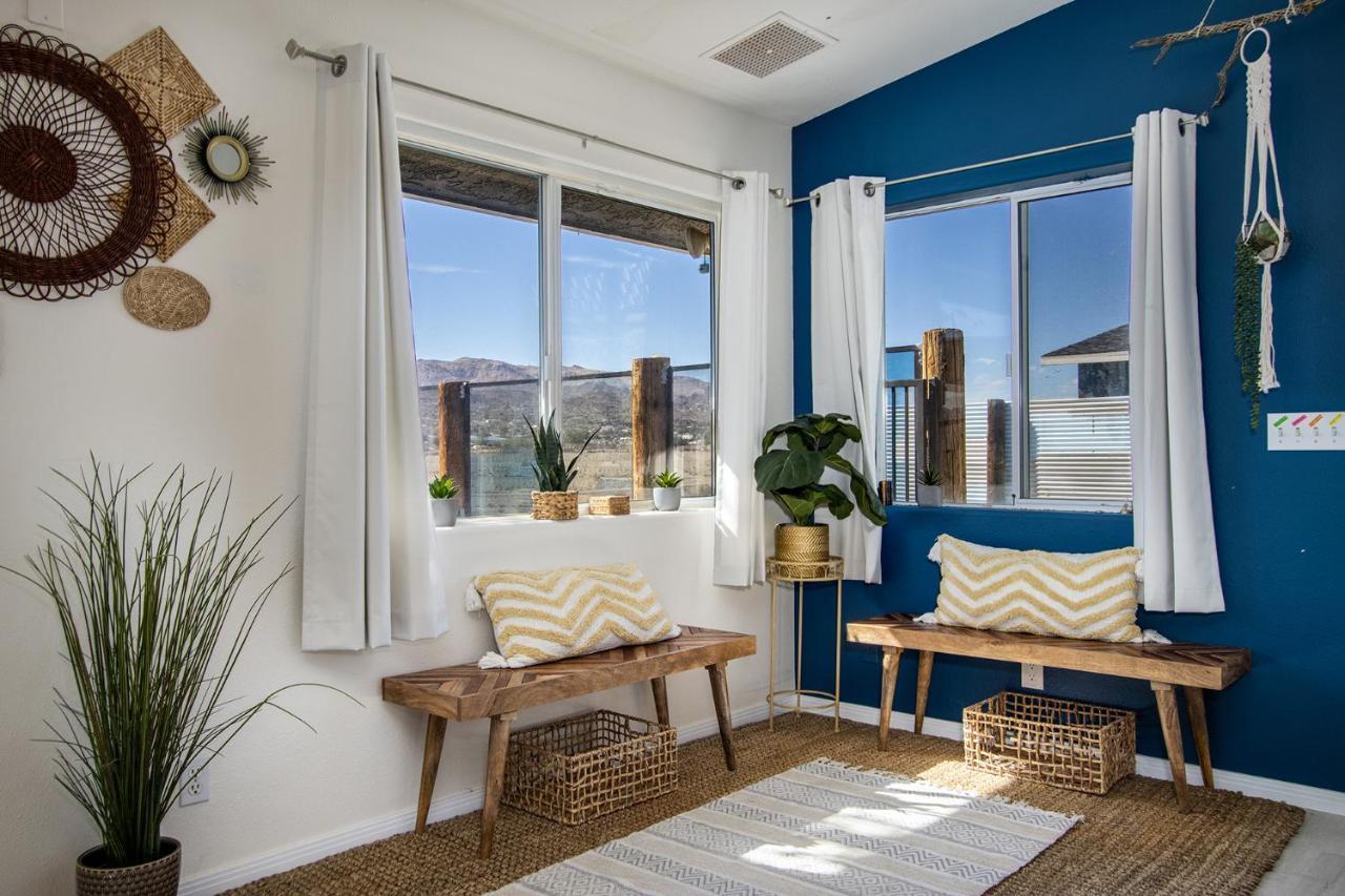 Sapphire Haven + Casita! Pool + Spa + Movie Theatre + 10 Min To Monument! Joshua Tree Zewnętrze zdjęcie