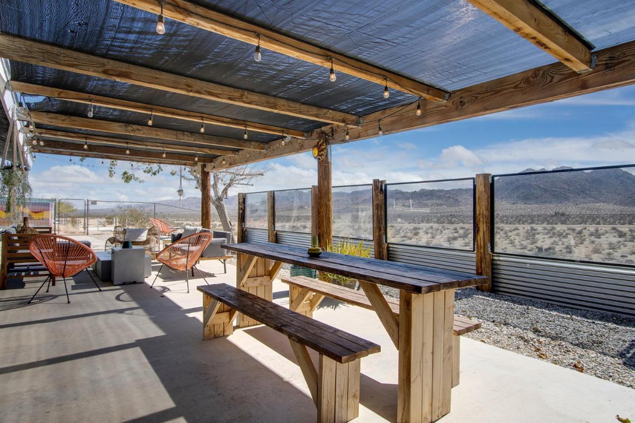 Sapphire Haven + Casita! Pool + Spa + Movie Theatre + 10 Min To Monument! Joshua Tree Zewnętrze zdjęcie
